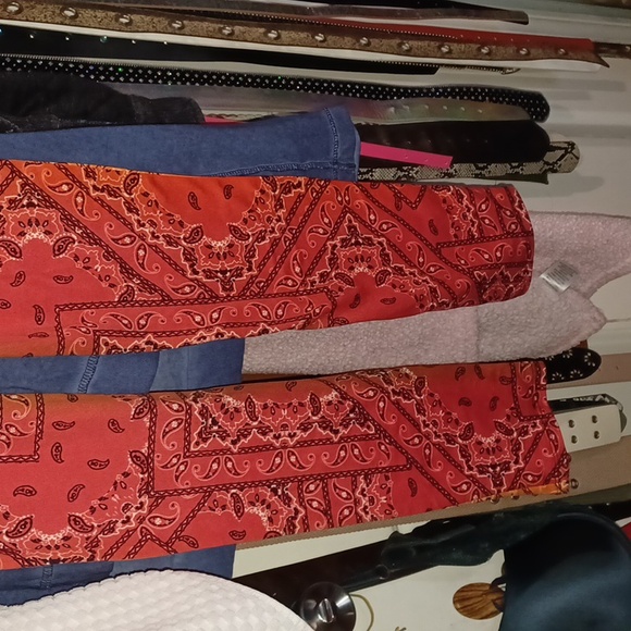 New bandana print leggings - Picture 5 of 8